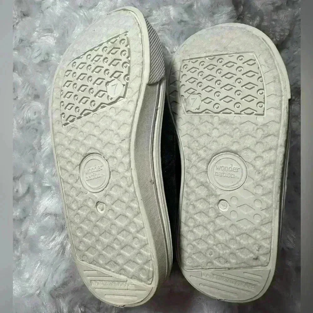 Wonder Nation‎  Boys Slip On Sneakers